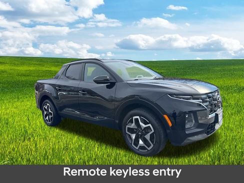 Used 2022 Hyundai Santa Cruz Limited image 3