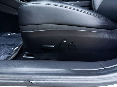 Used 2020 Tesla Model 3 Long Range image 17