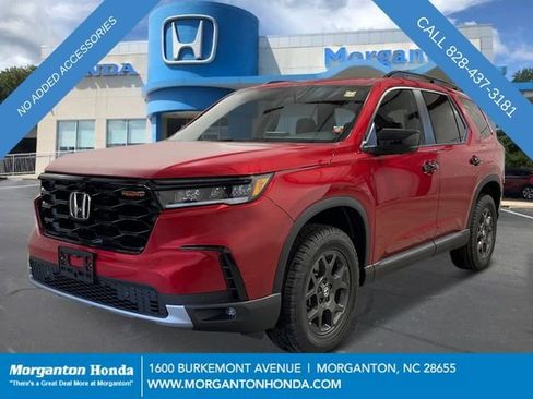 New 2025 Honda Pilot TrailSport image 1