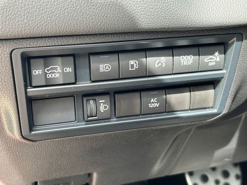 Used 2025 Toyota Sequoia SR5 w/ SR5 Premium Package image 31