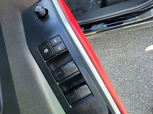 Used 2023 Toyota Highlander XSE AWD/4WD image 26