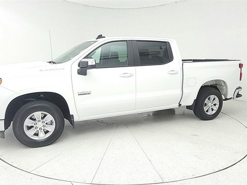 Certified 2025 Chevrolet Silverado 1500 LT image 2