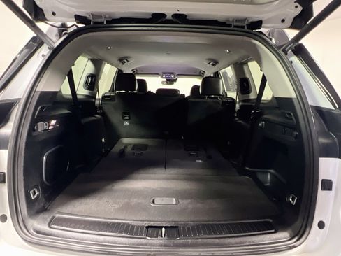 Used 2021 Jeep Grand Cherokee L Limited RWD image 33