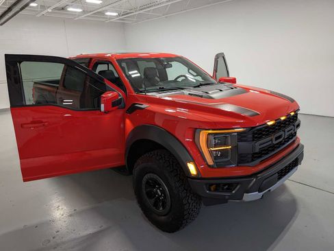 Used 2021 Ford F150 Raptor w/ Equipment Group 801A High AWD/4WD image 17