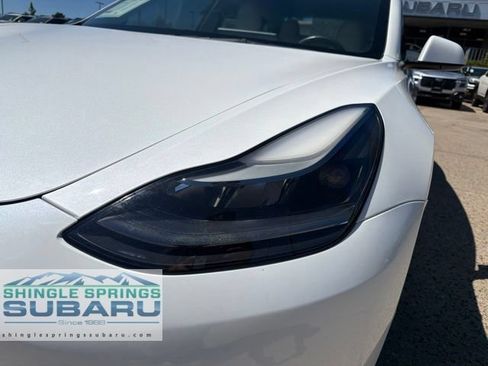 Used 2022 Tesla Model 3 Long Range AWD/4WD image 11