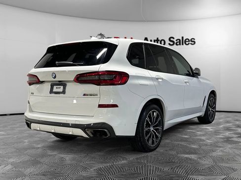 Used 2020 BMW X5 M50i w/ Premium Package image 9