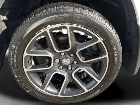 Used 2019 RAM 1500 Sport w/ Level 2 Equipment Group AWD/4WD image 33