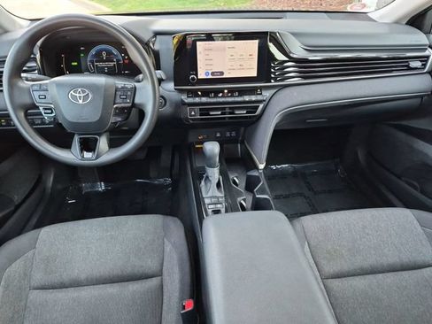 Certified 2025 Toyota Camry LE FWD image 25