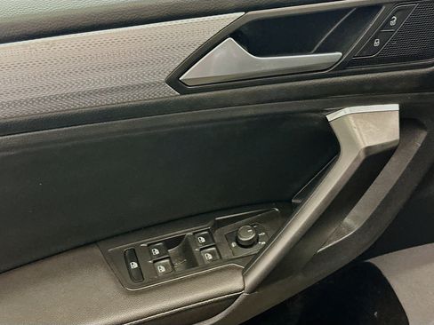 Used 2023 Volkswagen Tiguan S AWD/4WD image 15