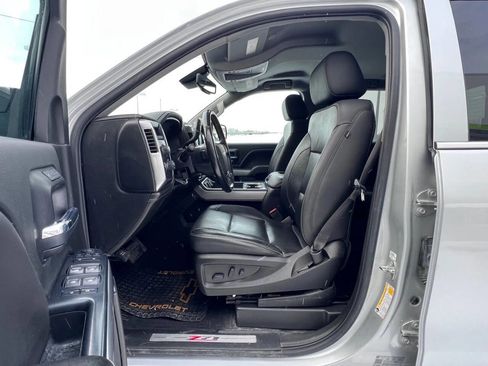 Used 2018 Chevrolet Silverado 1500 LTZ Z71 w/ LTZ Plus Package image 10