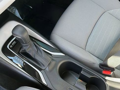 Used 2026 Toyota Corolla SE FWD image 14