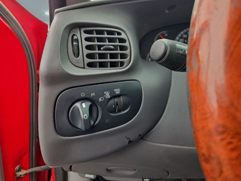 Used 1999 Ford F150 XL image 27