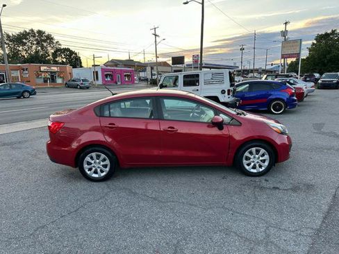 Used 2015 Kia Rio LX w/ Power Package FWD image 4