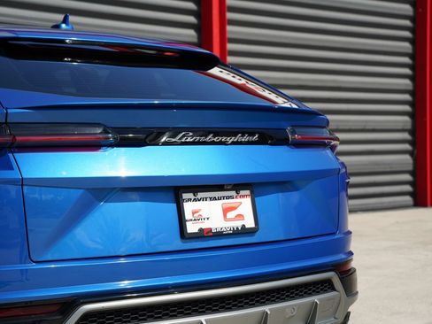 Used 2019 Lamborghini Urus AWD/4WD image 17
