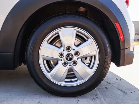 Used 2024 MINI Cooper 2-Door Hardtop FWD image 14