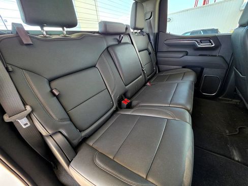 Used 2025 GMC Sierra 1500 SLT AWD/4WD image 62