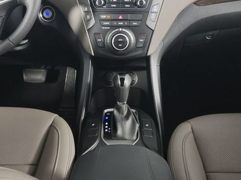 Used 2017 Hyundai Santa Fe Sport FWD image 25