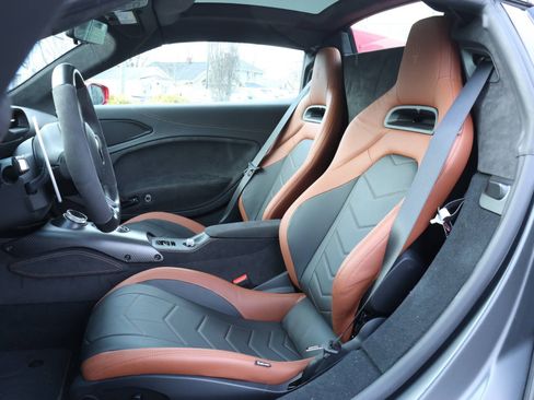 Used 2024 Maserati MC20 Cielo image 11