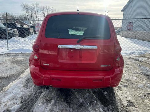 Used 2010 Chevrolet HHR LT image 3
