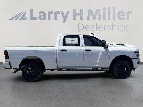 New 2026 RAM 2500 Tradesman AWD/4WD image 7