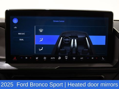 Used 2025 Ford Bronco Sport Badlands image 21