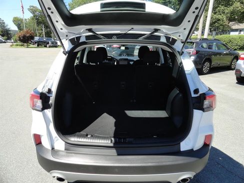 Certified 2022 Ford Escape S image 21