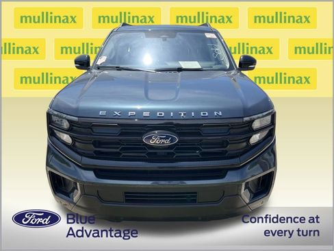 Certified 2025 Ford Expedition Max Active RWD image 2