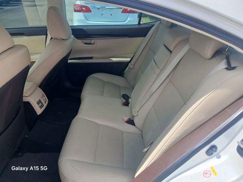 Used 2018 Lexus ES 350 w/ Premier Package FWD image 13