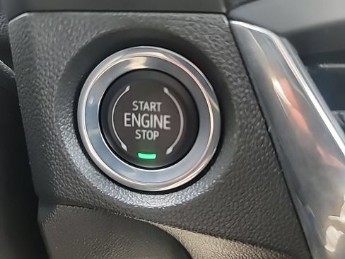 Used 2024 Buick Encore GX Preferred w/ Comfort Package FWD image 18