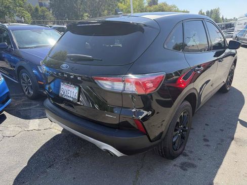 Used 2020 Ford Escape SE Sport AWD/4WD image 6