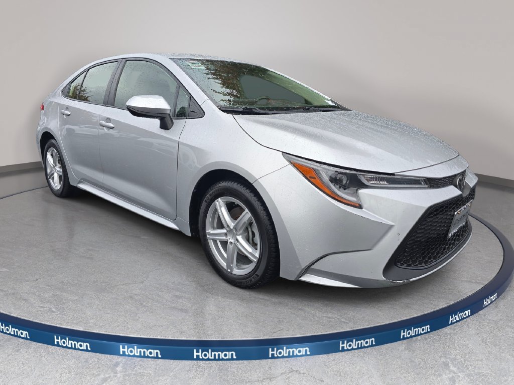 Used 2021 Toyota Corolla LE w/ Carpet Mat Package (TMS) FWD image 4