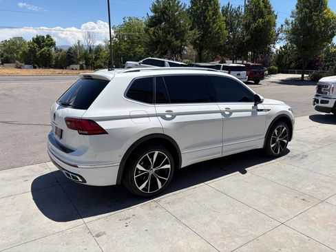 Used 2023 Volkswagen Tiguan SEL R-Line AWD/4WD image 27