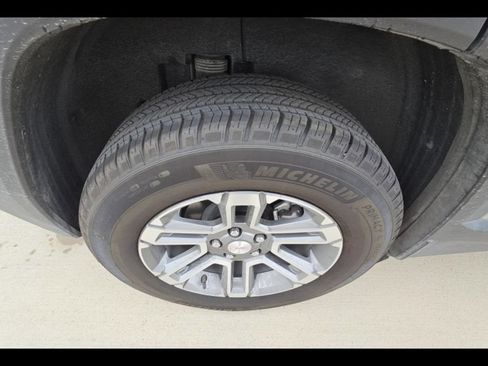 Used 2025 GMC Terrain Elevation AWD/4WD image 8