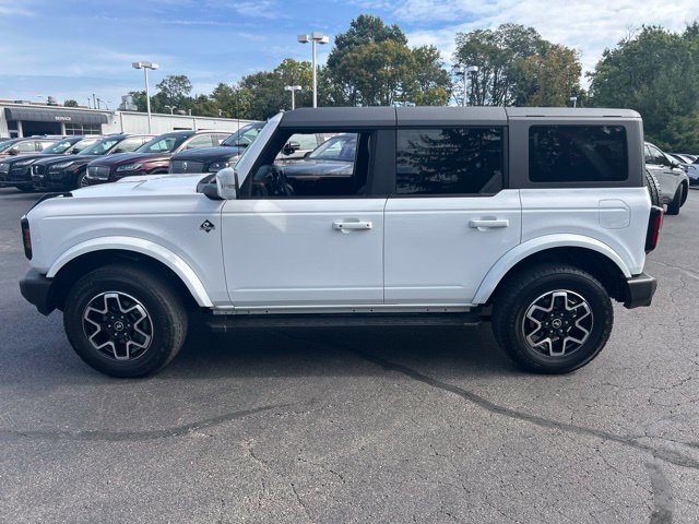 Used 2023 Ford Bronco Outer Banks AWD/4WD image 6