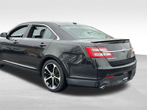 Used 2015 Ford Taurus SEL w/ Equipment Group 201A image 5