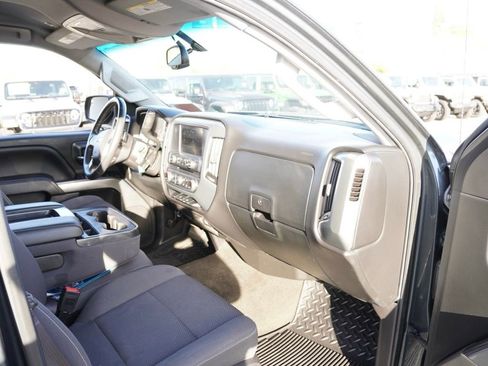 Used 2017 Chevrolet Silverado 1500 LT w/ All Star Edition image 22