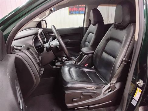 Used 2016 GMC Canyon SLT w/ Driver Alert Package AWD/4WD image 10