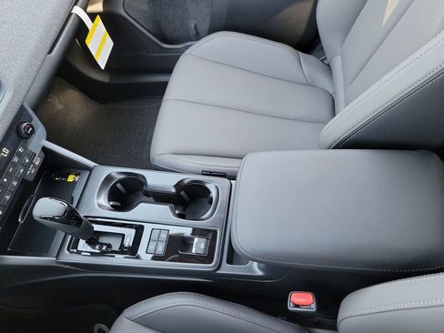 New 2026 Subaru Outback Limited AWD/4WD image 22