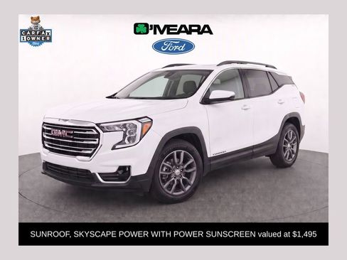 Used 2024 GMC Terrain SLT AWD/4WD image 1