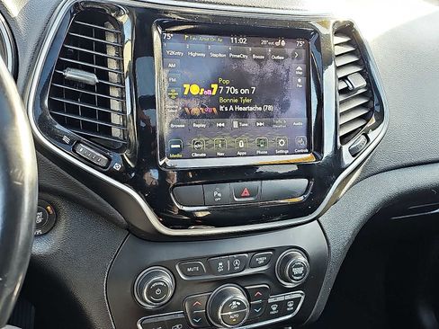 Used 2020 Jeep Cherokee Limited w/ Trailer Tow Group image 29