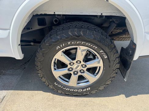 Used 2019 Ford F150 Lariat AWD/4WD image 12