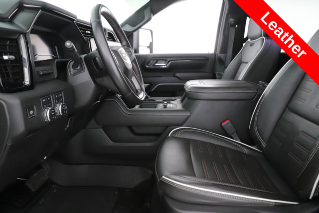 Used 2025 GMC Sierra 2500 AT4X AWD/4WD image 16