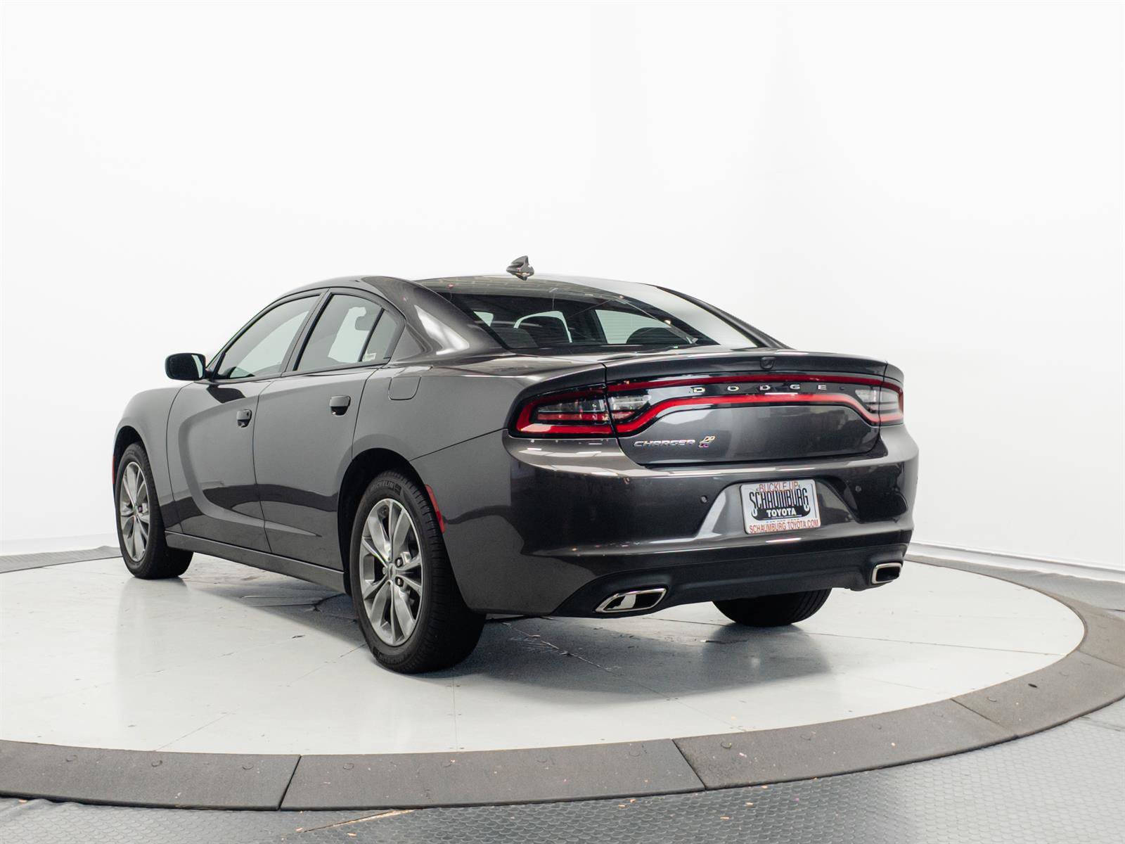 Used 2022 Dodge Charger SXT AWD/4WD image 7