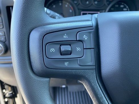 New 2025 Chevrolet Silverado 2500 Custom w/ Custom Value Package image 34