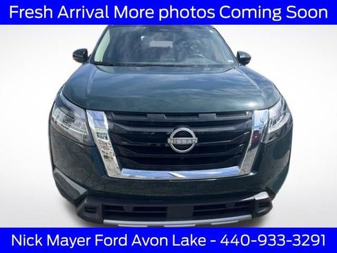 Used 2024 Nissan Pathfinder SL w/ SL Premium Package AWD/4WD image 10