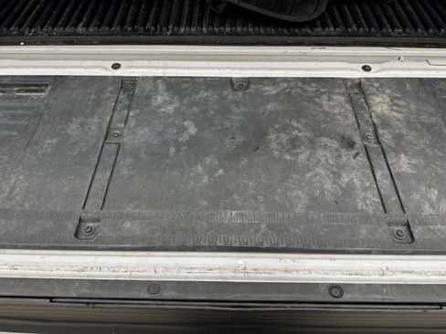 Used 2023 Ford F150 Lariat w/ Trailer Tow Package image 10