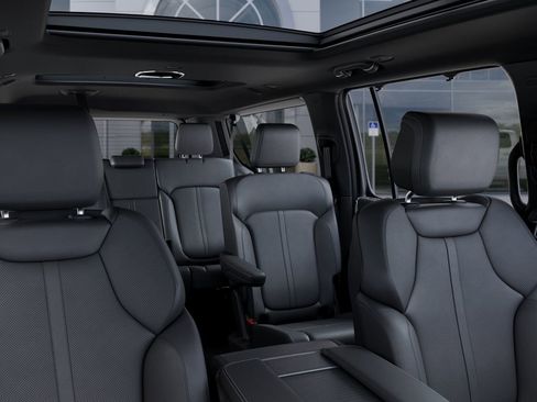 New 2026 Jeep Grand Wagoneer L Limited AWD/4WD image 26