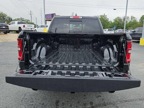 New 2026 RAM 1500 Express AWD/4WD image 13