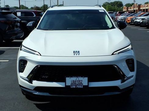 Used 2024 Buick Envision Sport Touring AWD/4WD image 33
