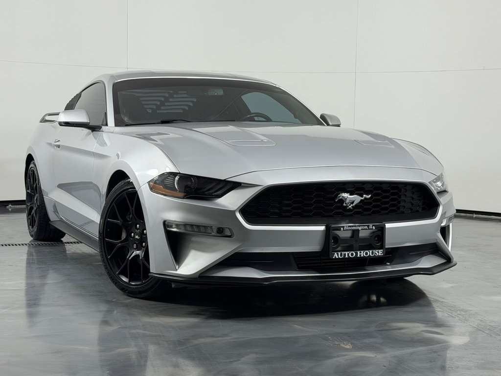 Used 2018 Ford Mustang Premium w/ Ecoboost Performance Package RWD image 2